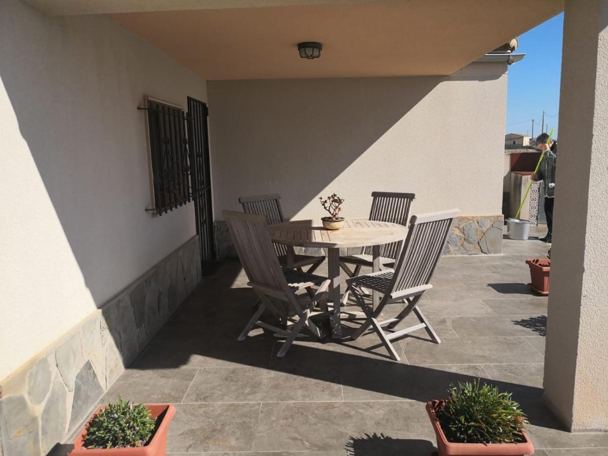Casa Laura Guest House Deltebre Exterior photo