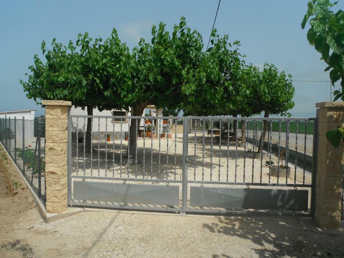 Casa Laura Guest House Deltebre Exterior photo