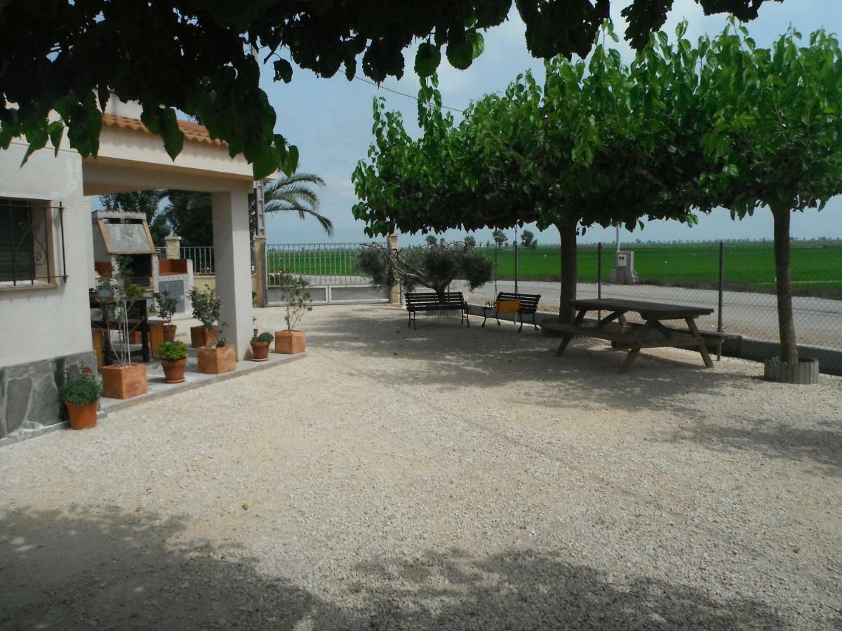 Casa Laura Guest House Deltebre Exterior photo